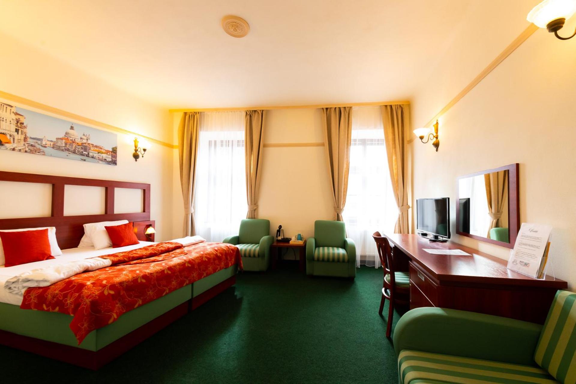Vivaldi Apartments Mikulov Luaran gambar
